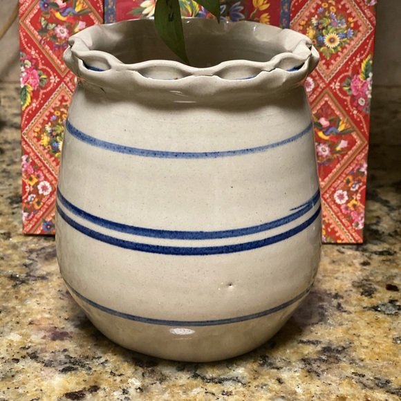 Marshall Pottery Texas Cobalt Blue - Picture 2 of 3